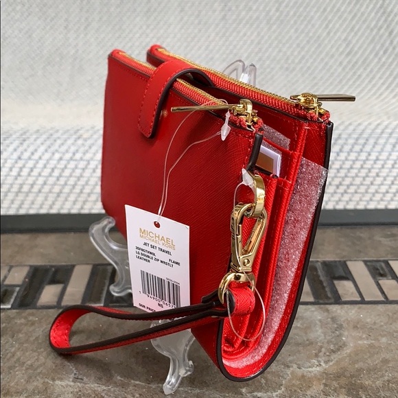 MICHAEL KORS LG DOUBLE ZIP WRISTLET FLAME - Picture 7 of 16